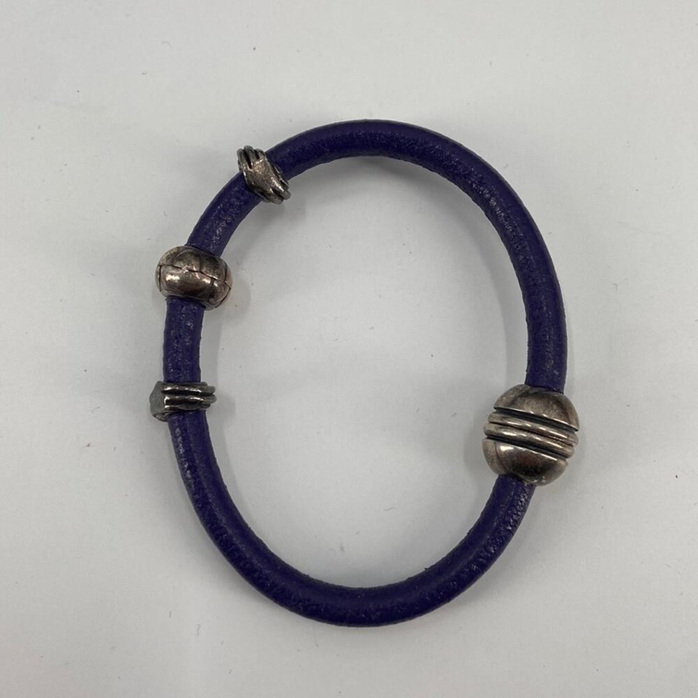 Purple leather Silvertone beaded bracelet